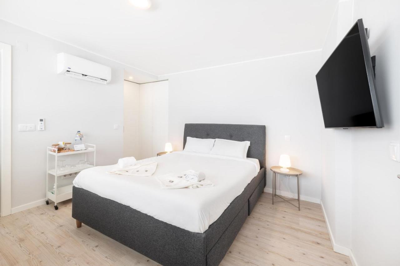 Olala Lisbon Oriente Suites A Luaran gambar