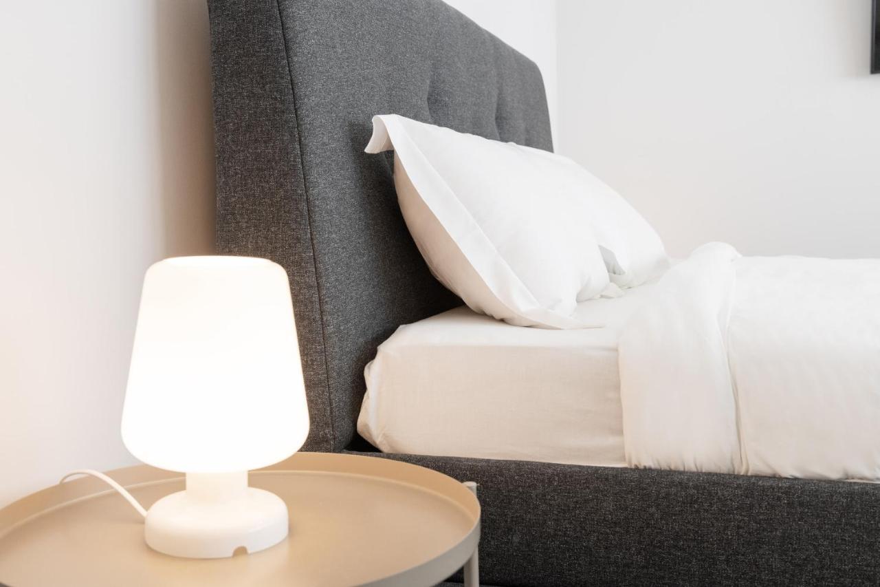 Olala Lisbon Oriente Suites A Luaran gambar